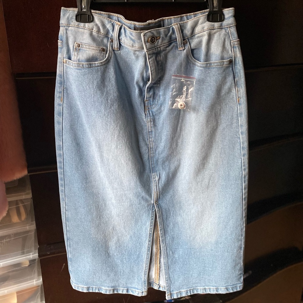 Suzy Shier Light Blue Denim Midi Skirt